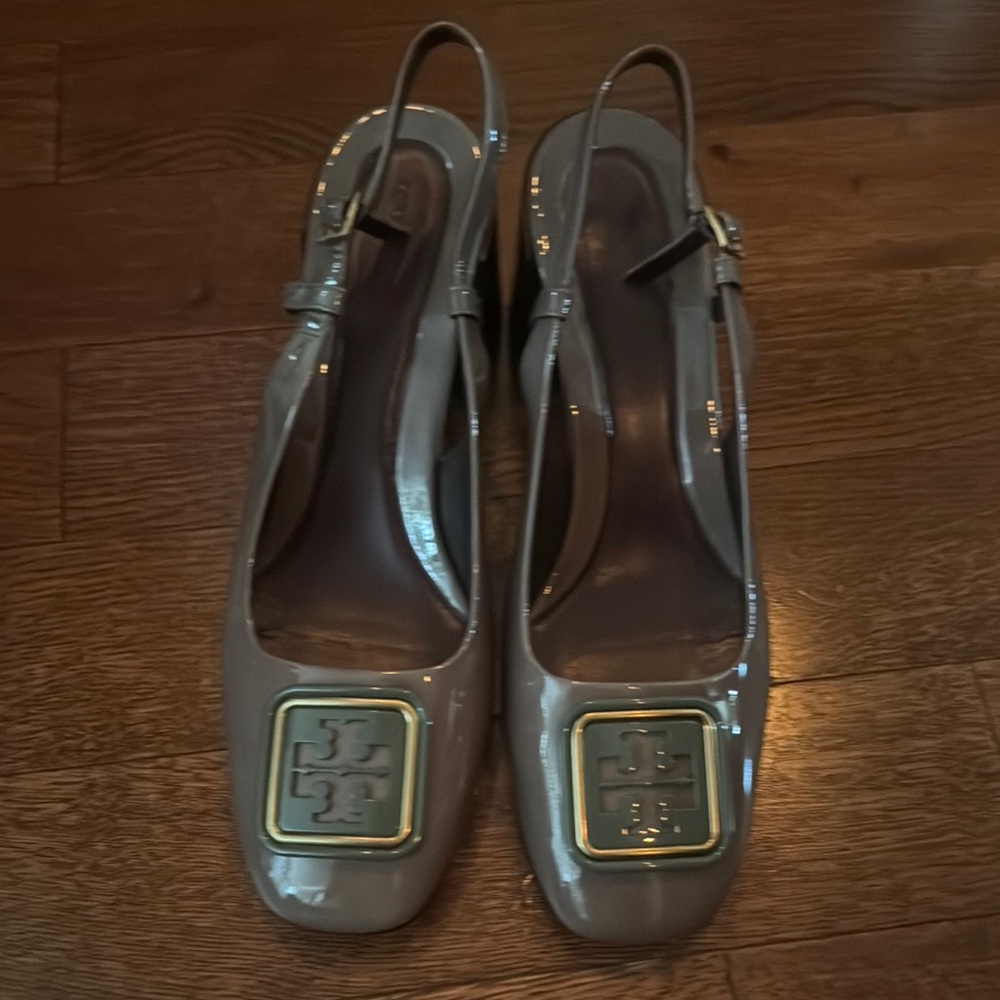 Tory Burch Patent Gray Slingback Heels